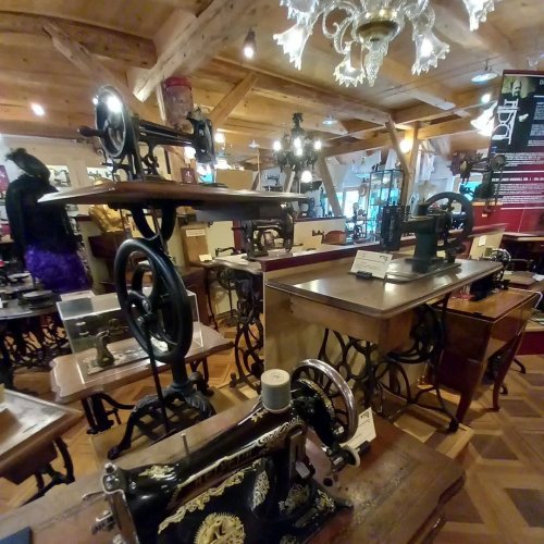 Nähmaschinen-Museum Dürnten